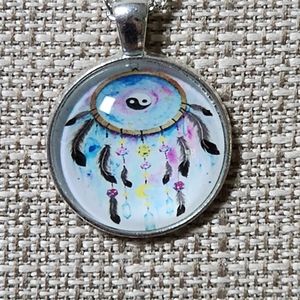 Dream catcher yin yang silver cabochon pendant necklace NWT